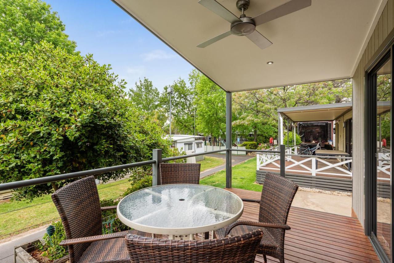 Discovery Parks - Lake Hume, Victoria Bonegilla Bagian luar foto